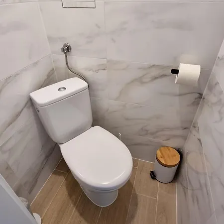 Avis Skwer Kościuszki 20 Gdynia