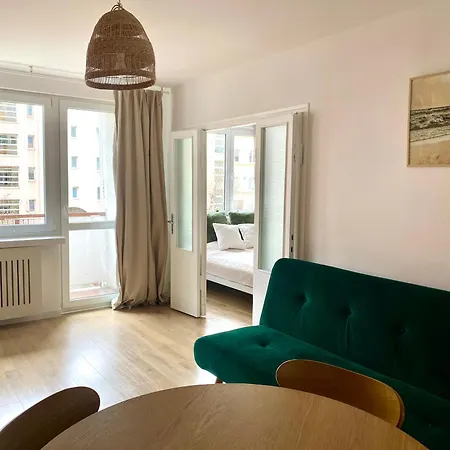 Avis Skwer Kościuszki 20 * Gdynia