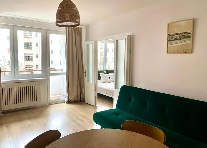 Avis Skwer Kosciuszki 20 * Gdynia